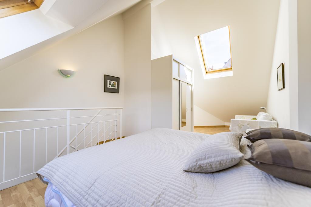 Maisonette Apartment Am Bahnhof - Adults Only İnnsbruck Dış mekan fotoğraf