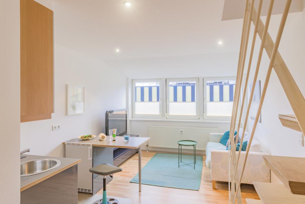 Maisonette Apartment Am Bahnhof - Adults Only İnnsbruck Dış mekan fotoğraf