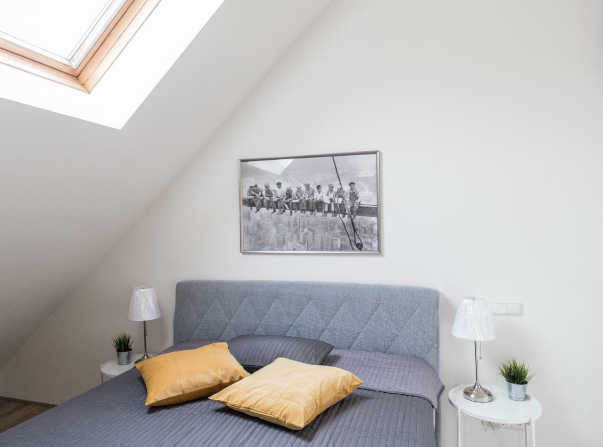 Maisonette Apartment Am Bahnhof - Adults Only İnnsbruck Dış mekan fotoğraf