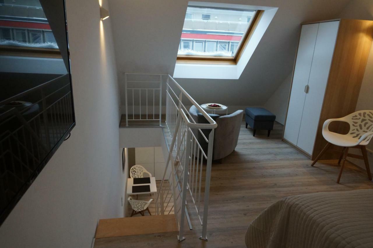 Maisonette Apartment Am Bahnhof - Adults Only İnnsbruck Dış mekan fotoğraf