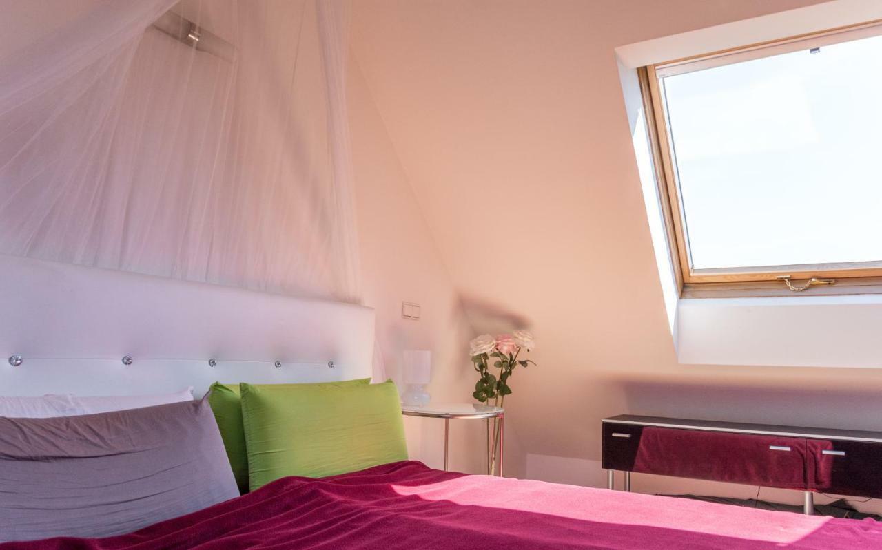 Maisonette Apartment Am Bahnhof - Adults Only İnnsbruck Dış mekan fotoğraf