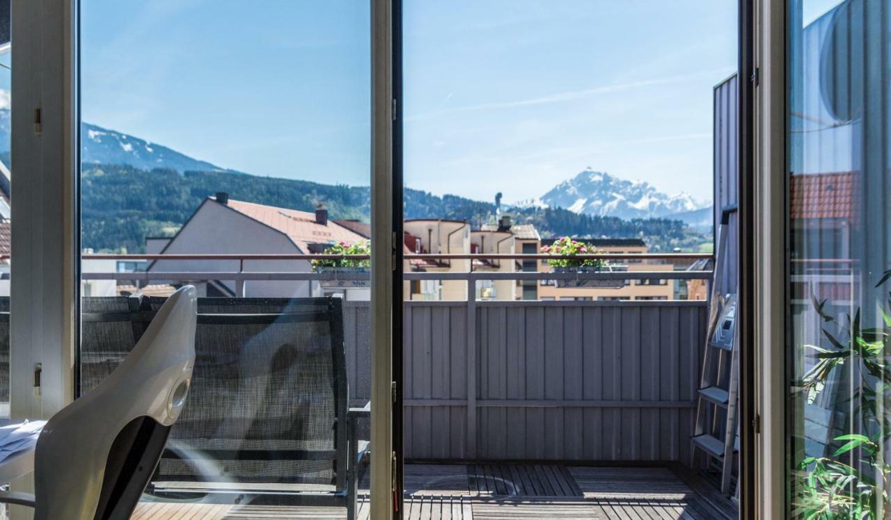 Maisonette Apartment Am Bahnhof - Adults Only İnnsbruck Dış mekan fotoğraf